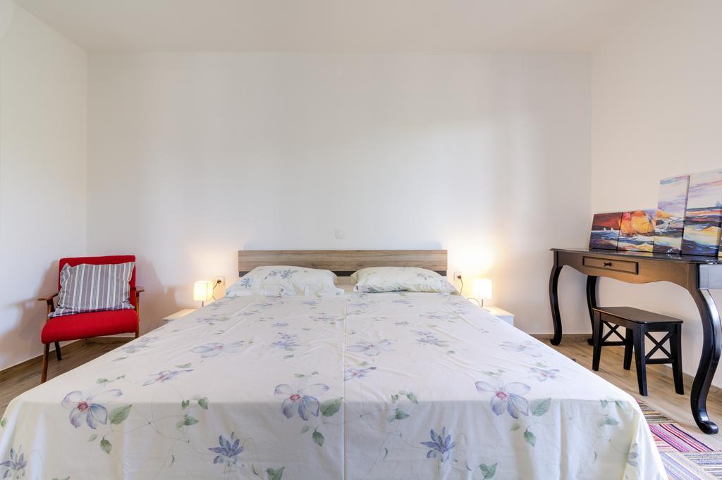 Apartments Ester Victoria เมดูลิน ภายนอก รูปภาพ