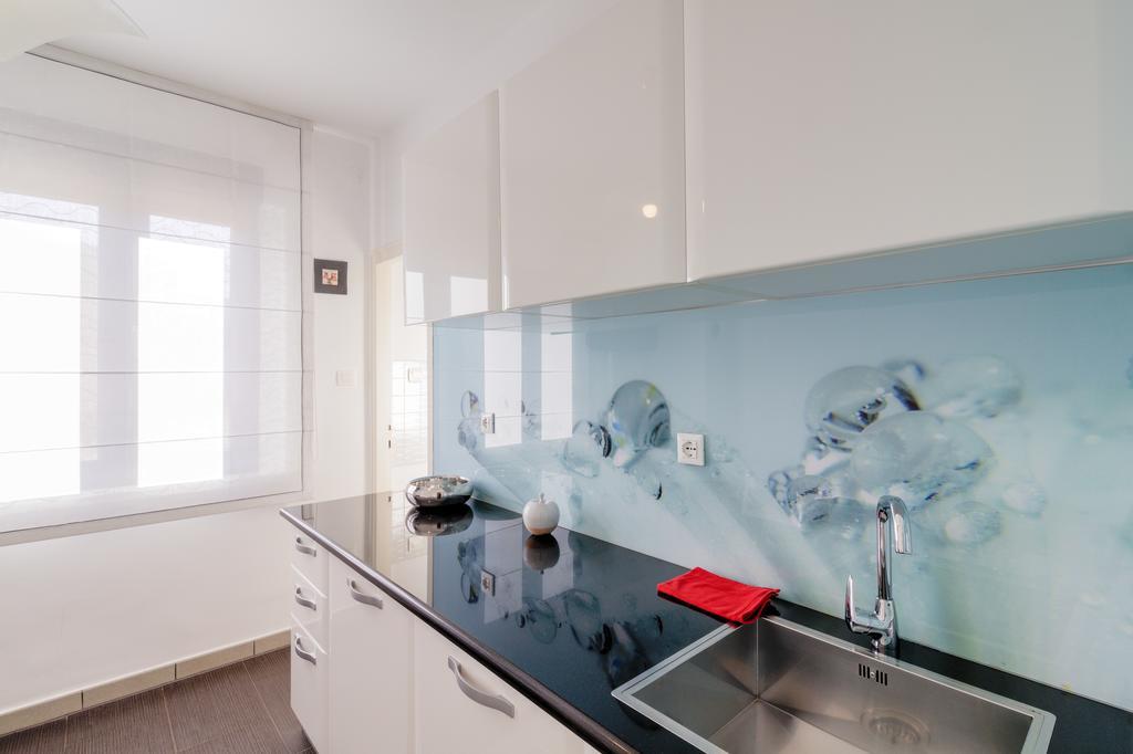 Apartments Ester Victoria เมดูลิน ภายนอก รูปภาพ